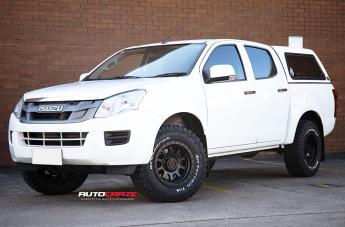 ISUZU DMAX HURRICANE SATIN BLACK