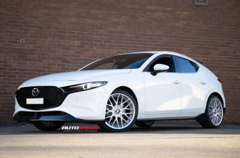 MAZDA-3-RSE-SILVER
