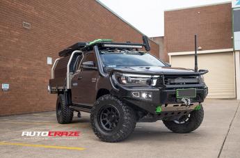 TOYOTA HILUX N80 4WD AX202 CAST IRON BLACK