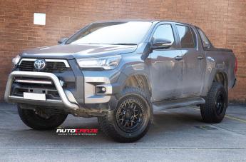 TOYOTA HILUX N80 4WD GRS SATIN BLACK