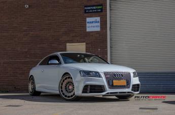 AUDI RS5 CCV MATTE BLACK TINTED FACE