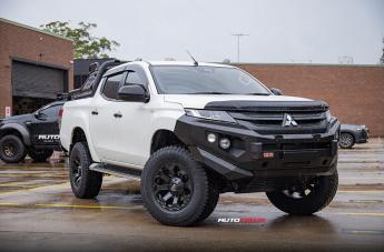 MITSUBISHI TRITON AMBUSH MATTE BLACK