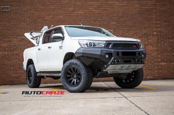TOYOTA HILUX N80 4WD TACTIC MATTE BLACK