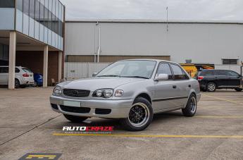 TOYOTA COROLLA TUNING BLACK POLISH LIP