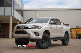 TOYOTA HILUX N80 4WD D LOCKER BLACK