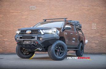TOYOTA HILUX N80 4WD PROSECUTOR MATTE BLACK