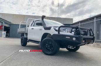 TOYOTA HILUX N80 4WD RENEGADE V2 MATTE BLACK