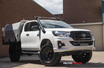 TOYOTA HILUX N80 4WD TERRA SATIN BLACK