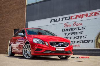 VOLVO V60 TARGA SILVER MACHINED FACE