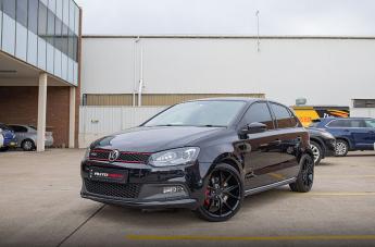VOLKSWAGEN GOLF MISANO MATTE BLACK