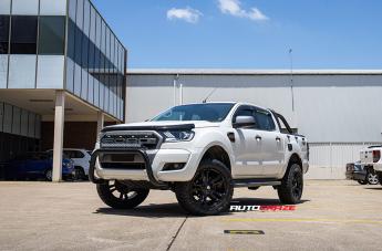 FORD RANGER BROOKLYN MATTE BLACK