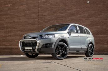 HOLDEN CAPTIVA ASSAULT SATIN BLACK