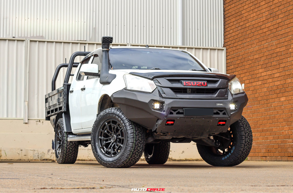 ISUZU D-MAX NOMAD N162 SATIN BLACK
