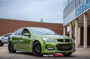HOLDEN-COMMODORE-STAGE-MATTE-BLACK