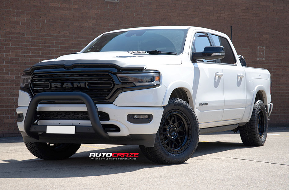 DODGE RAM KMC GRS SATIN BLACK