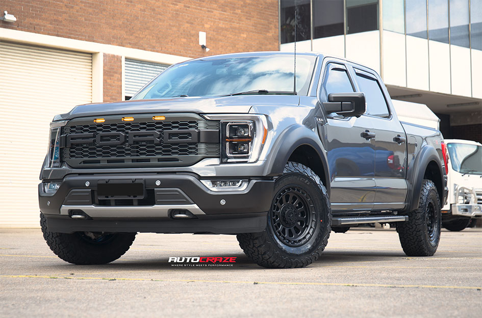 FORD F-150 KMC XD OMEGA XD856 SATIN BLACK