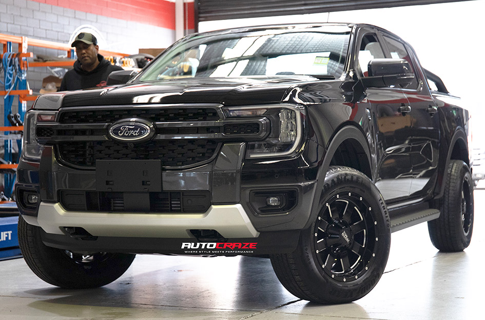 FORD NEXT-GEN RANGER MOTO METAL MO962 GLOSS BLACK MILLED 