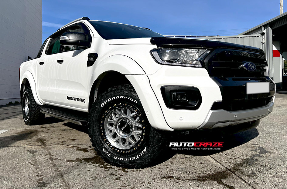FORD RANGER KMC GRS MACHINED W/ SATIN BLACK LIP 
