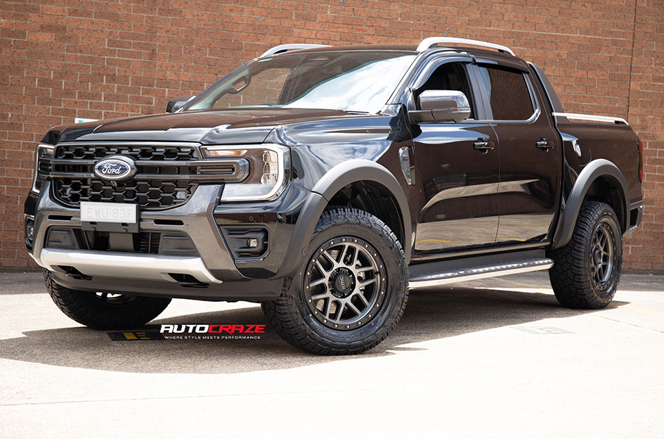FORD RANGER NEXT GEN KMC MESA SATIN BLACK W/ GRAY TINT