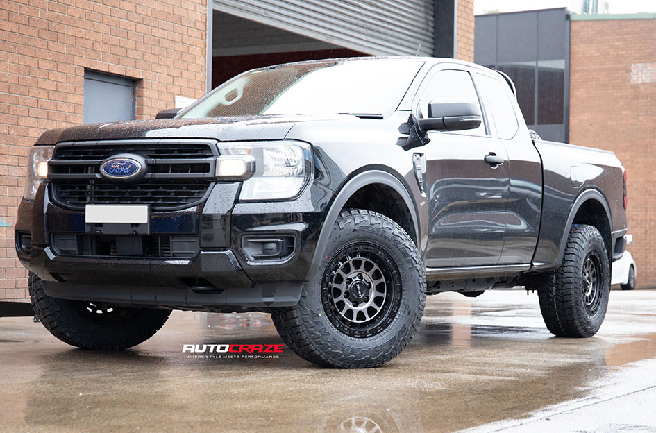 FORD RANGER NEXT GEN ROH ASSAULT MATT BLACK WITH BLACK BOLTS AND GRAPHITE FACE