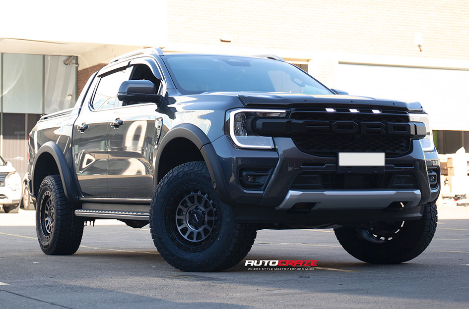 FORD RANGER NEXT GEN ROH ASSAULT MATT BLACK WITH BLACK BOLTS AND GRAPHITE FACE