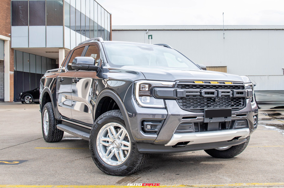 FORD RANGER NOMAD N232 SILVER MACHINED FACE