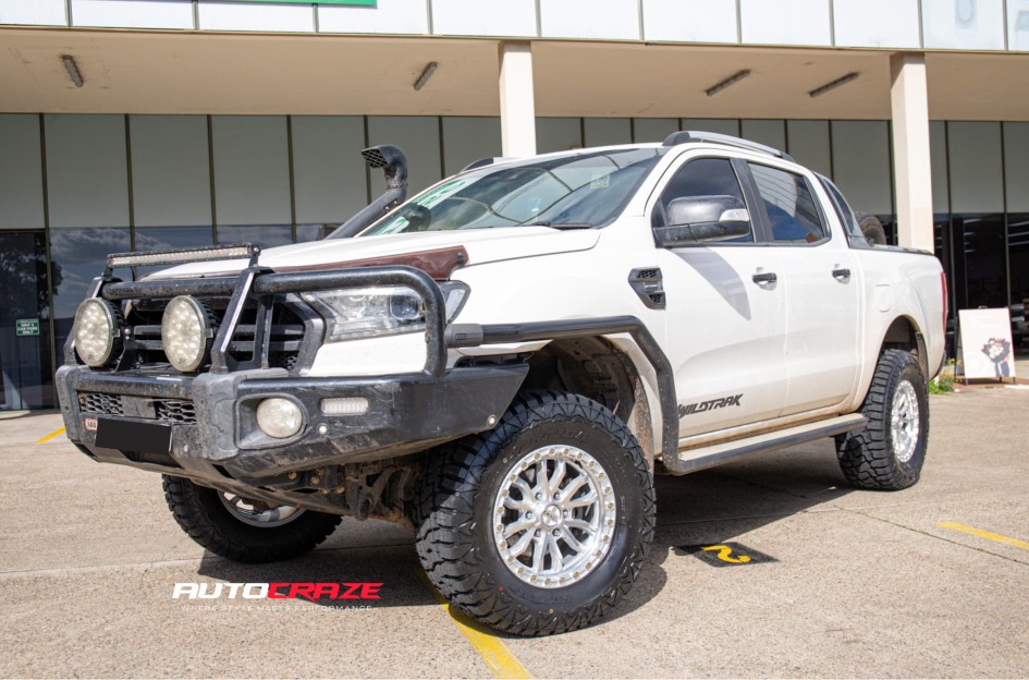 FORD RANGER PX NOMAD N133 SILVER MACHINED FACE