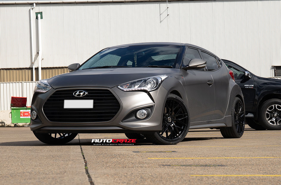 HYUNDAI VELOSTER SSW HOCKENHEIM GLOSS BLACK