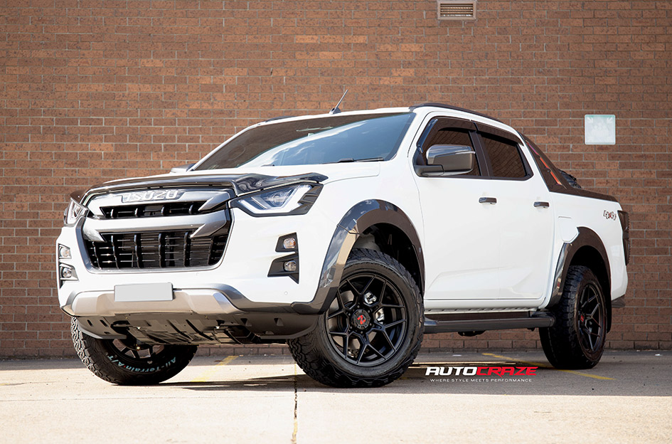 ISUZU DMAX NOMAD SABBATH MATTE BLACK 