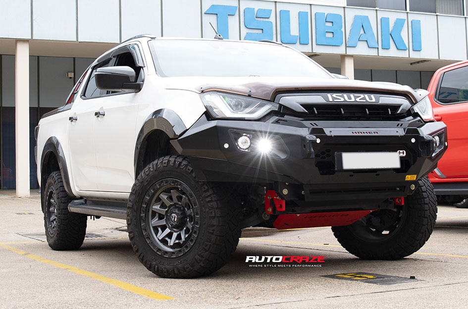 ISUZU DMAX FUEL COVERT MATTE GUN METAL BLACK RING