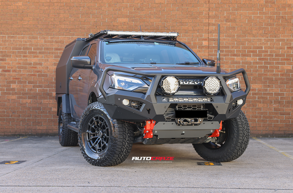 ISUZU DMAX NOMAD N162 SATIN BLACK