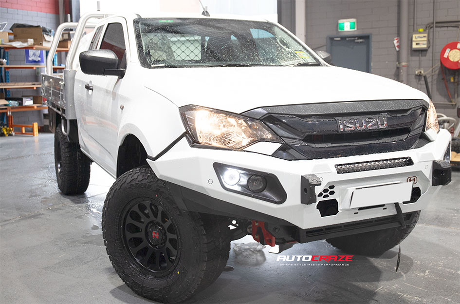 ISUZU DMAX NOMAD VICTIM MATTE BLACK 