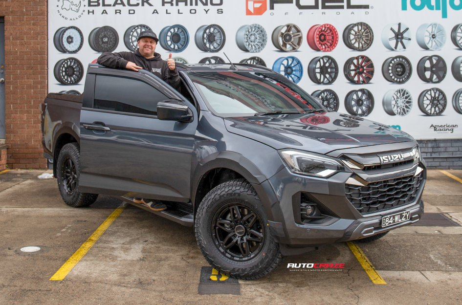 ISUZU DMAX NOMAD N232 SATIN BLACK