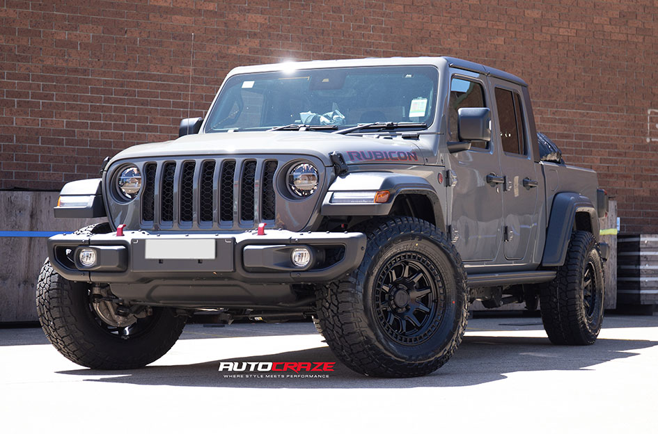 JEEP GLADIATOR BLACK RHINO CALICO MATTE BLACK 
