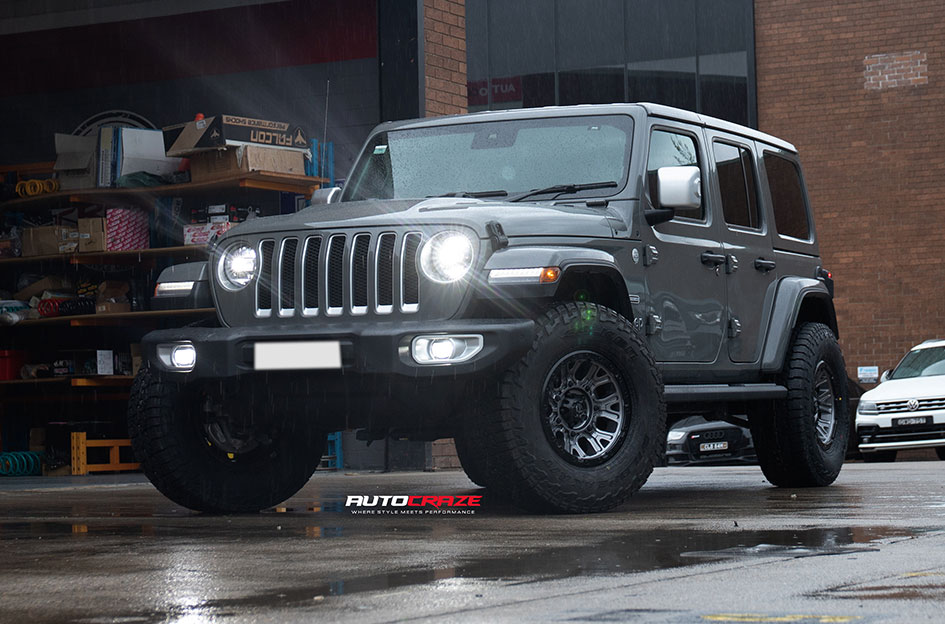 JEEP WRANGLER FUEL TRACTION GUNMETAL BLACK RING
