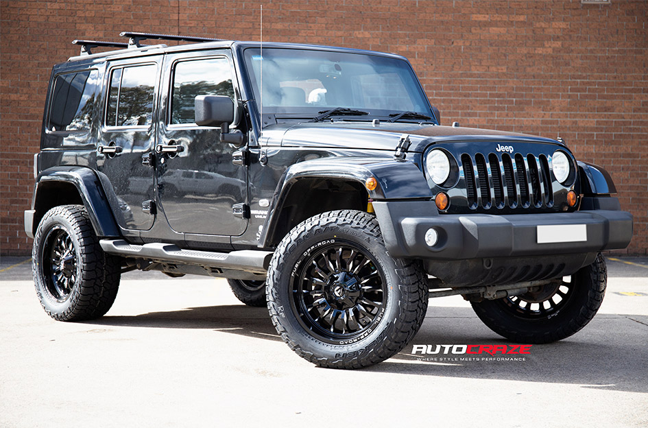 JEEP WRANGLER FUEL ARC D795 GLOSS BLACK MILLED 