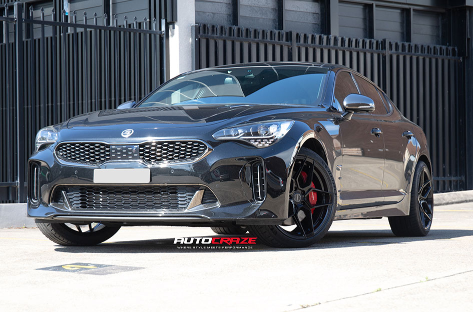 KIA STINGER SSW LEMANS GLOSS BLACK