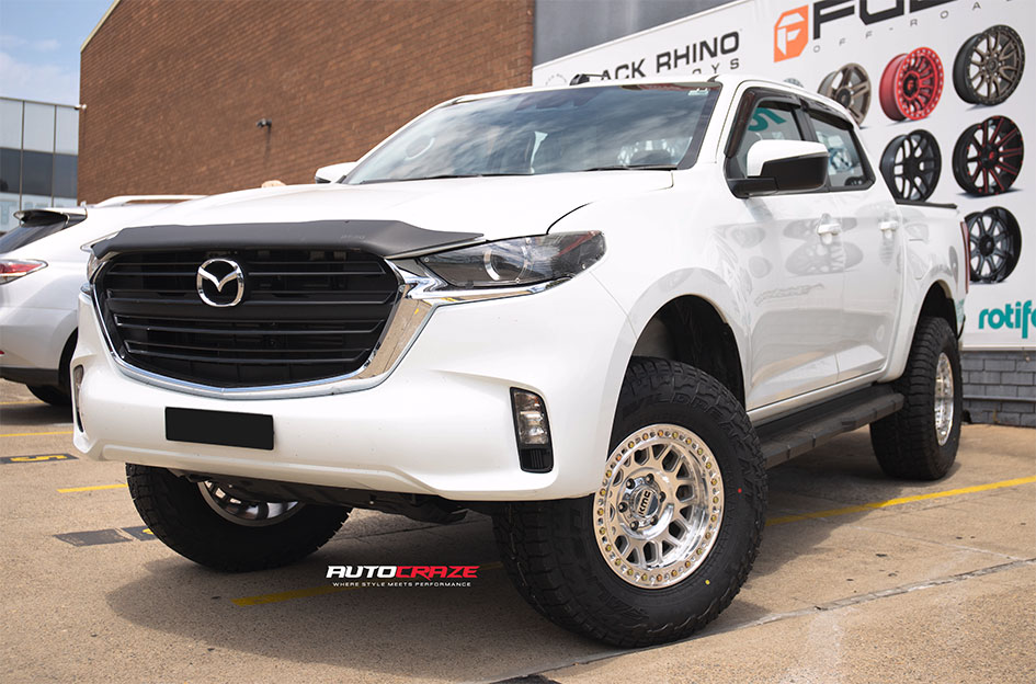 MAZDA BT-50 KMC GRENADE CRAWL BEADLOCK MACHINED 
