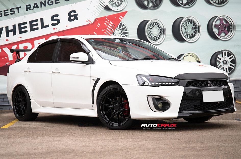 MITSUBISHI LANCER KING TOXIN GLOSS BLACK 