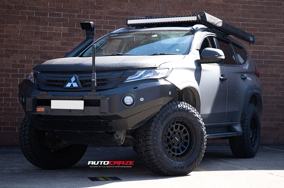 MITSUBISHI PAJERO ROH ASSAULT MATT BLACK