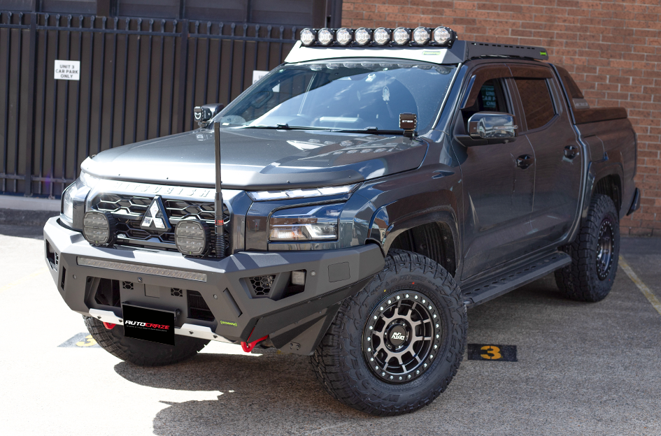 MITSUBISHI TRITON DIRTY LIFE DT-4 GLOSS METALLIC GRAPHITE