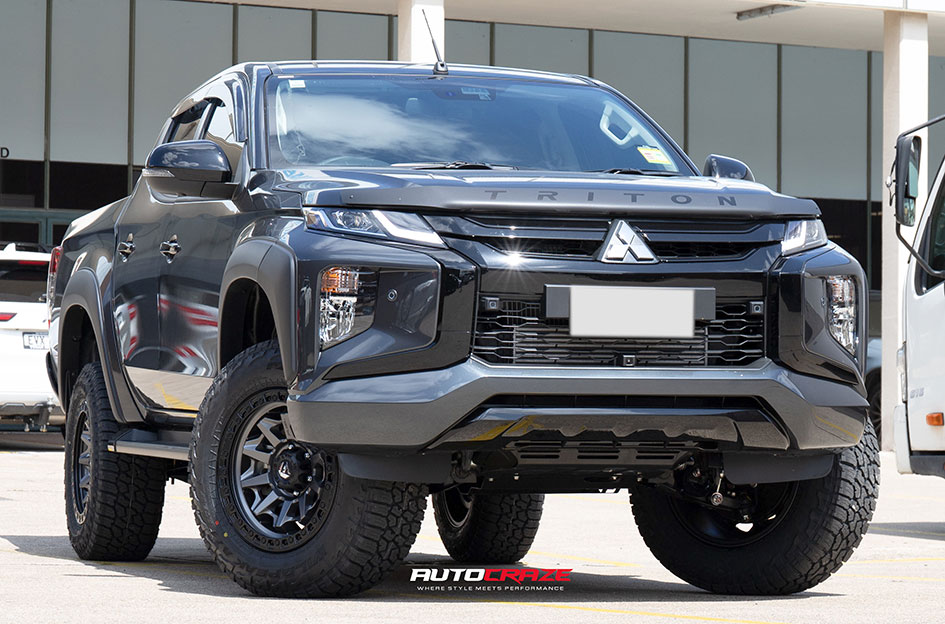 MITSUBISHI TRITON FUEL COVERT MATTE GUN METAL BLACK RING
