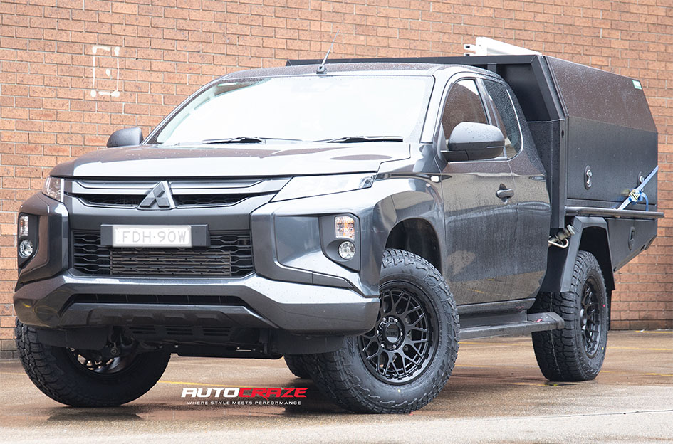 MITSUBISHI TRITON KMC TECHNIC SATIN BLACK