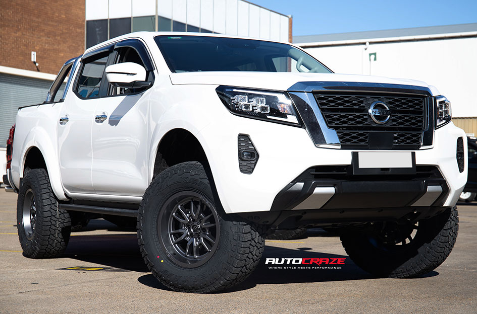 NISSAN NAVARA FUEL CLASH GUNMETAL 