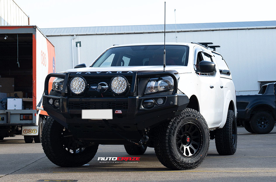 NISSAN NAVARA NOMAD VICTIM MATTE BLACK 