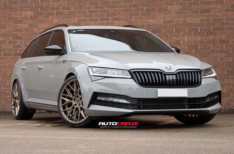 SKODA SUPERB NICHE GAMMA BRONZE