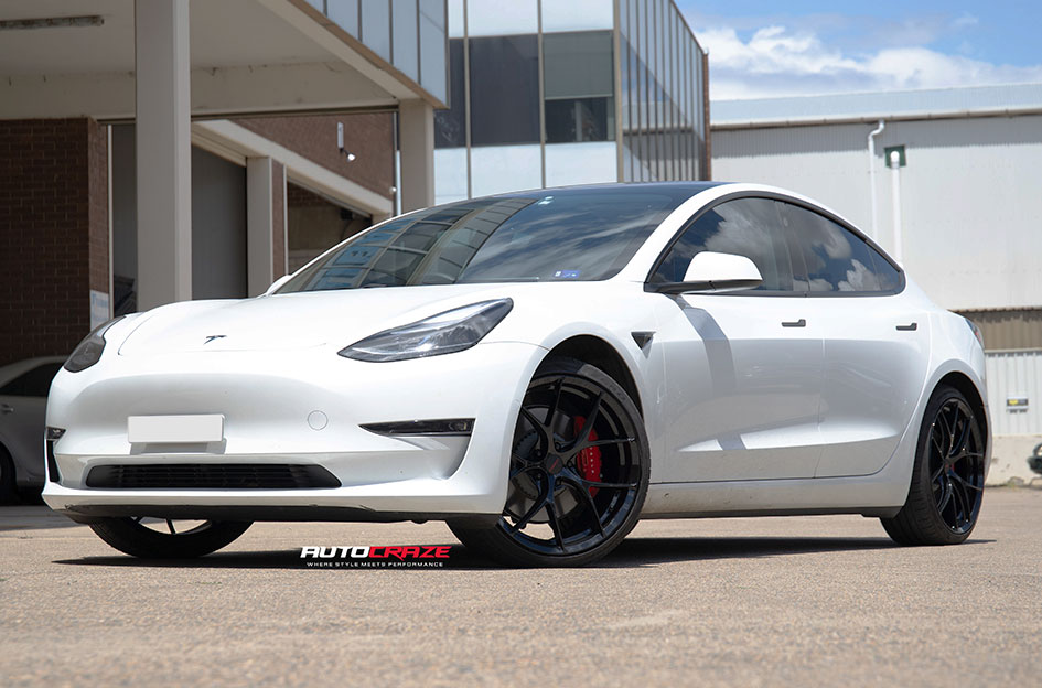 TESLA MODEL 3 MASON ZR3 GLOSS BLACK 