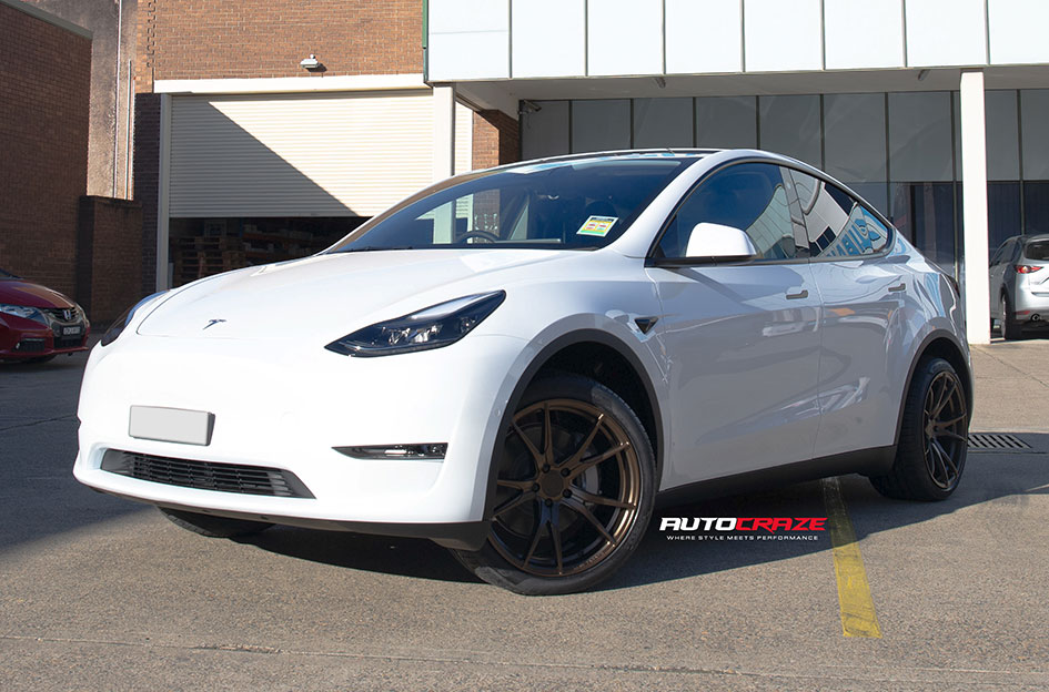 TESLA MODEL Y KOYA SF06 GLOSS BRONZE
