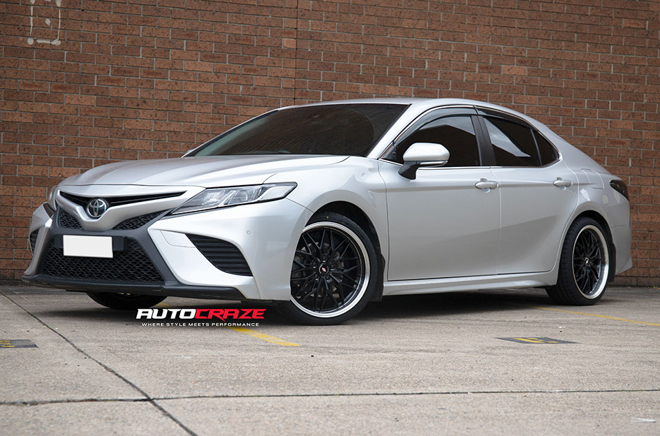 TOYOTA CAMRY INFORGED KIKI5588 BLACK POLISHED LIP