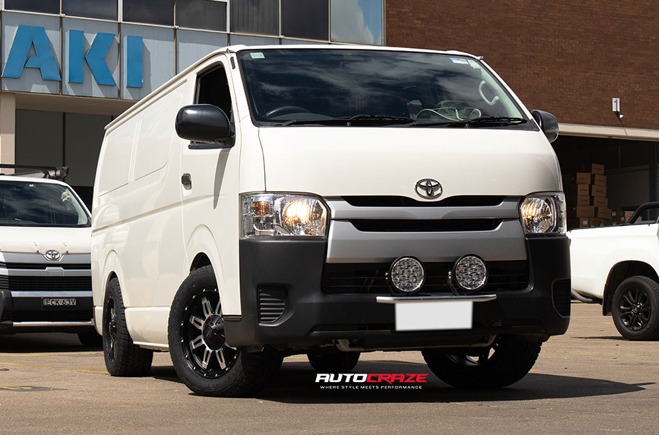 TOYOTA HIACE DIESEL RENEGADE V2 BLACK MACHINED